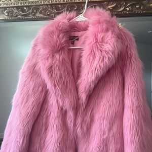 TOPSHOP PINK FAUX FUR SIZE 4